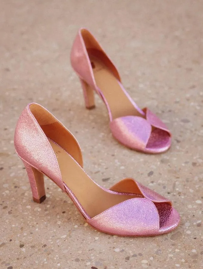 Bobbies Sandals and Mules Women Samba Party Pink