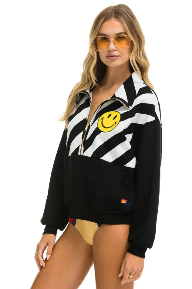 CAUTION SMILEY 2 EMBROIDERY FLEECE HALF ZIP SWEATSHIRT 8211 BLACK WHITE Women Aviator Nation Sweatshirts