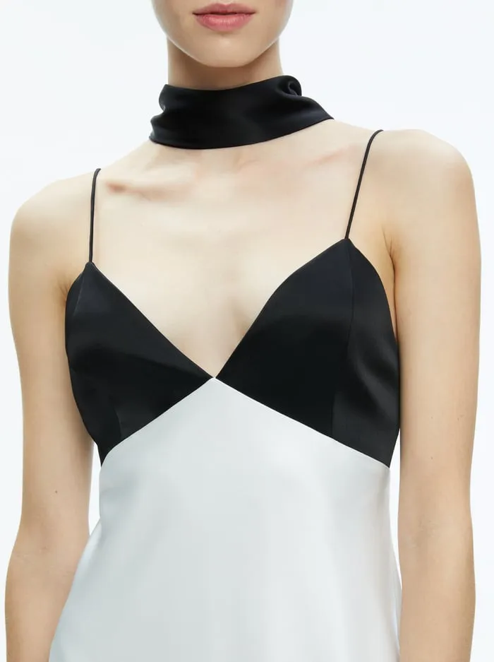 Dresses Women Alice Olivia Julienne VNeck Mini Dress Off Whiteblack