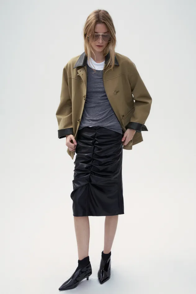 Front Row Shop Bottoms Women Alexa Sustainable Leather Skirt 8211 Black