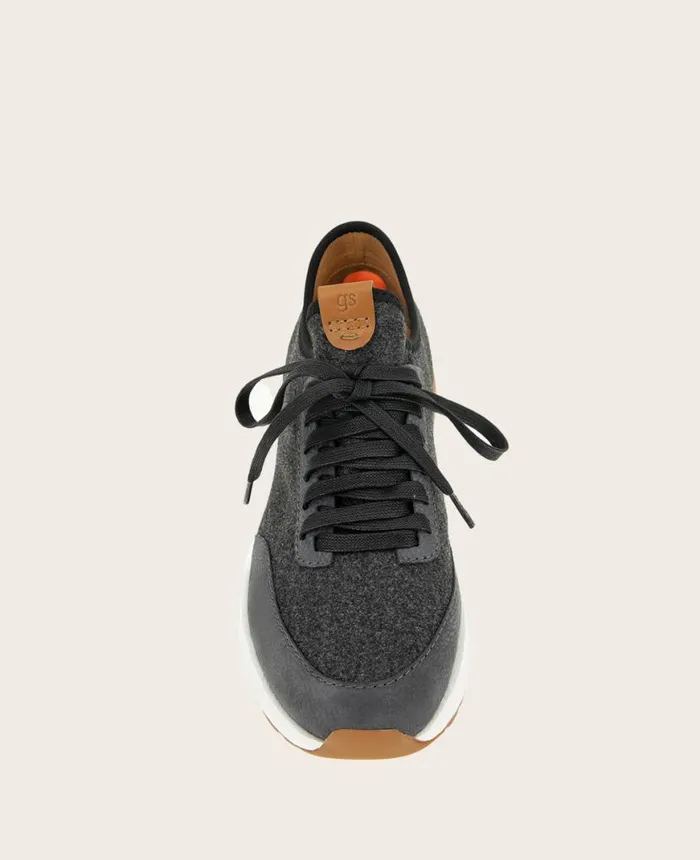 GENTLE SOULS Laurence Stretch Lightweight Jogger Dark Grey Men Kenneth Cole Sneakers