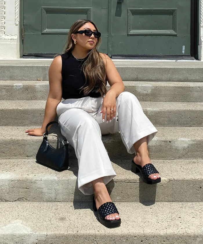 Goldy Sandals Black Stella Women Dolce Vita Mules and Clogs