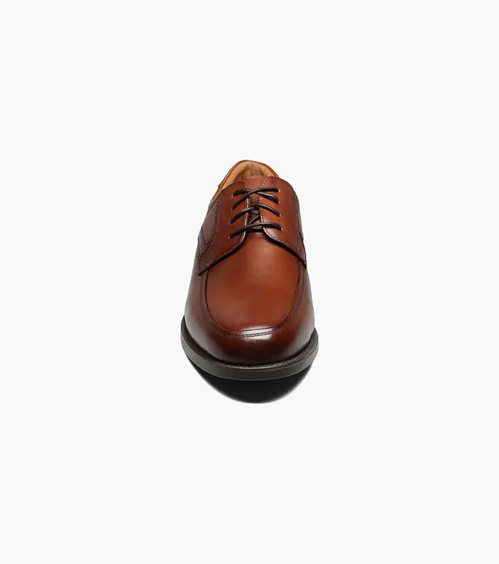 Midtown Moc Toe Oxford Cognac Men Florsheim Dress Shoes