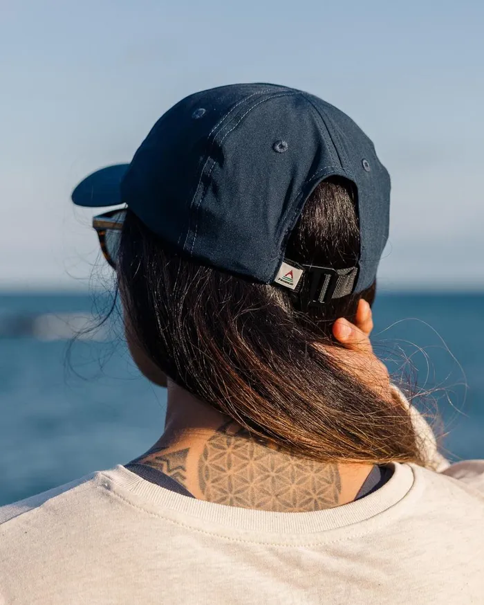 Passenger Caps and Hats WomenMen Active Recycled 6 Panel Cap Dark Denim Dark Denim