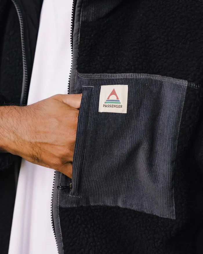 Passenger Tops Men Trekker Recycled DeepPile Sherpa Fleece Black Black