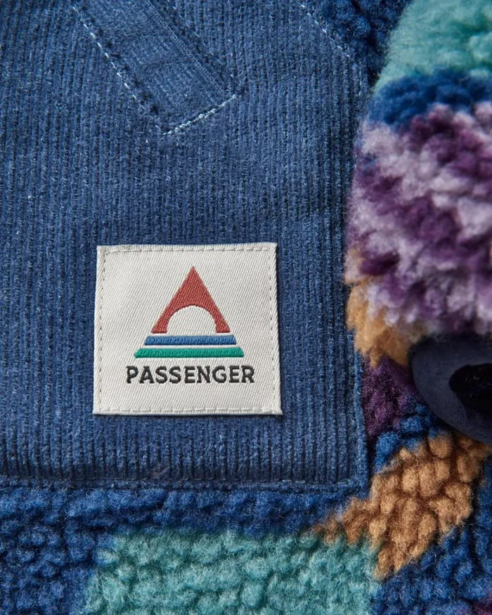 Passenger Tops Women Clover Recycled DeepPile Sherpa Fleece Deep Blue Camo Pattern Deep Blue Camo Pattern