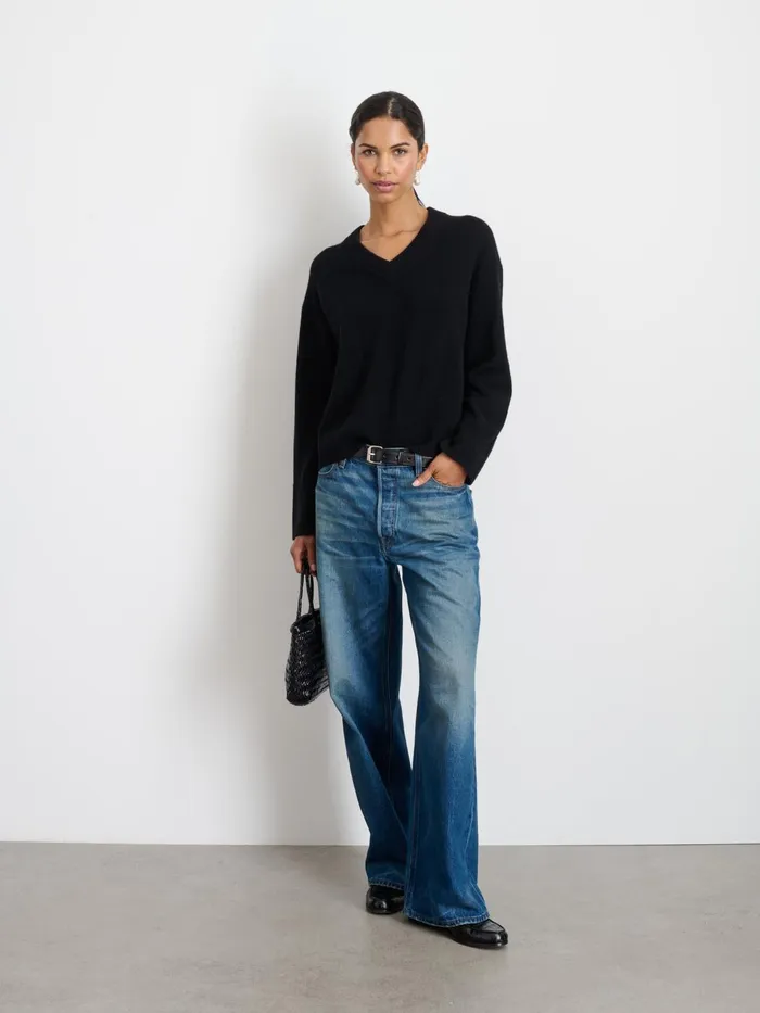 Rowan VNeck In Cashmere Black Women Alex Mill Sweaters