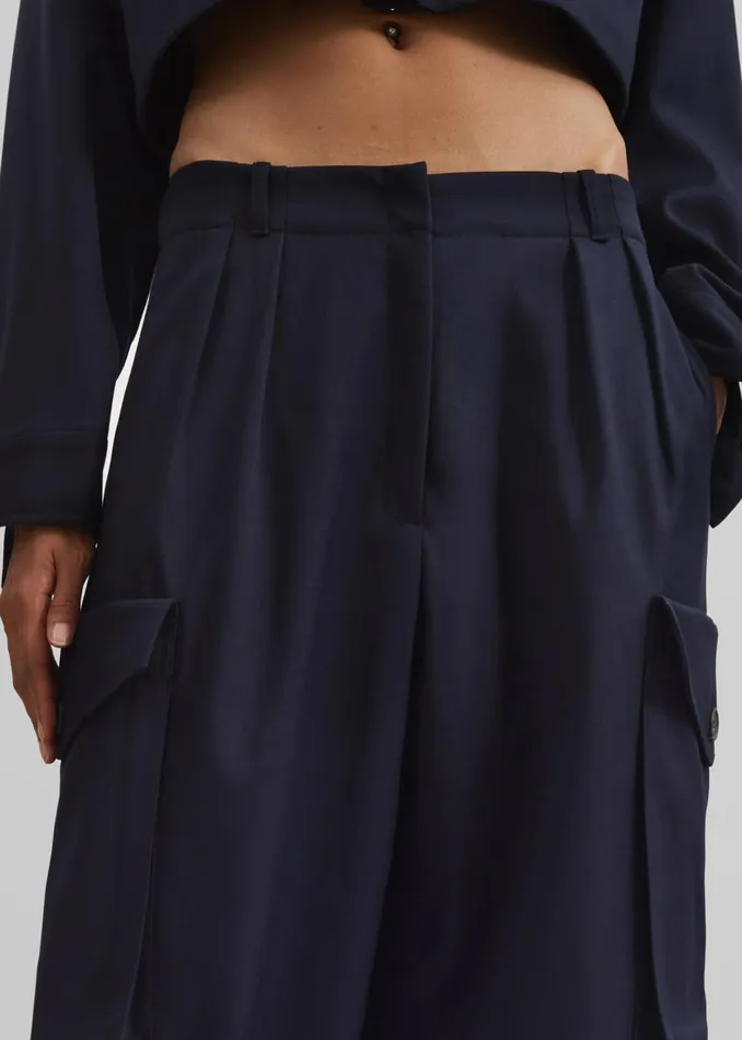 The Frankie Shop Bottoms Women Kiora Cargo Pants 8211 Navy