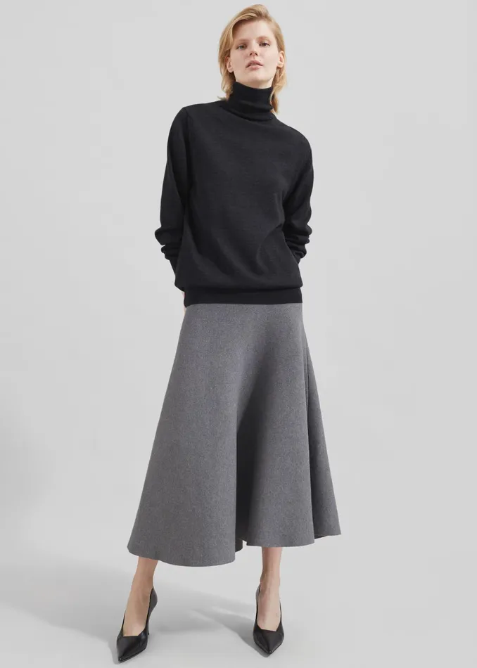 The Frankie Shop Knitwear Women Eve Thin Turtleneck Sweater 8211 Dark Grey Melange