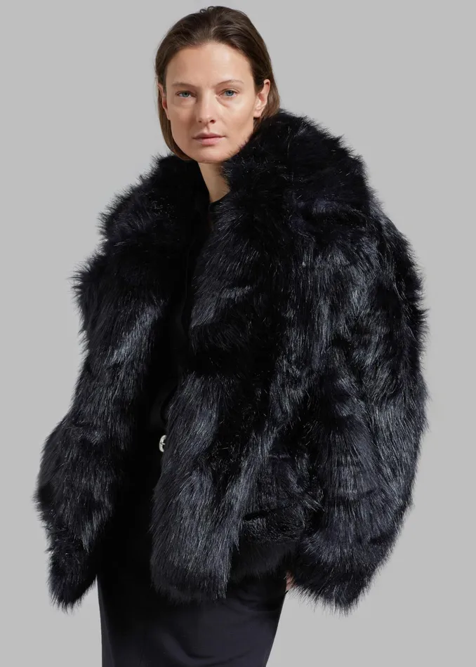 The Frankie Shop Outerwear WomenMen Fallon Short Faux Fur Coat 8211 Black