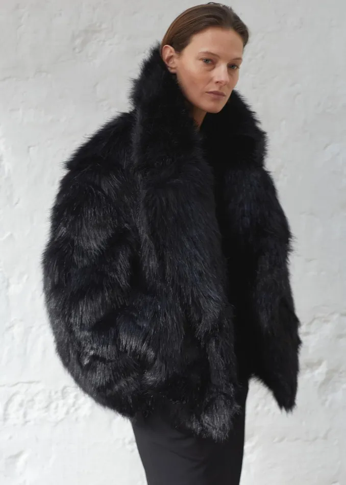 The Frankie Shop Outerwear WomenMen Fallon Short Faux Fur Coat 8211 Black