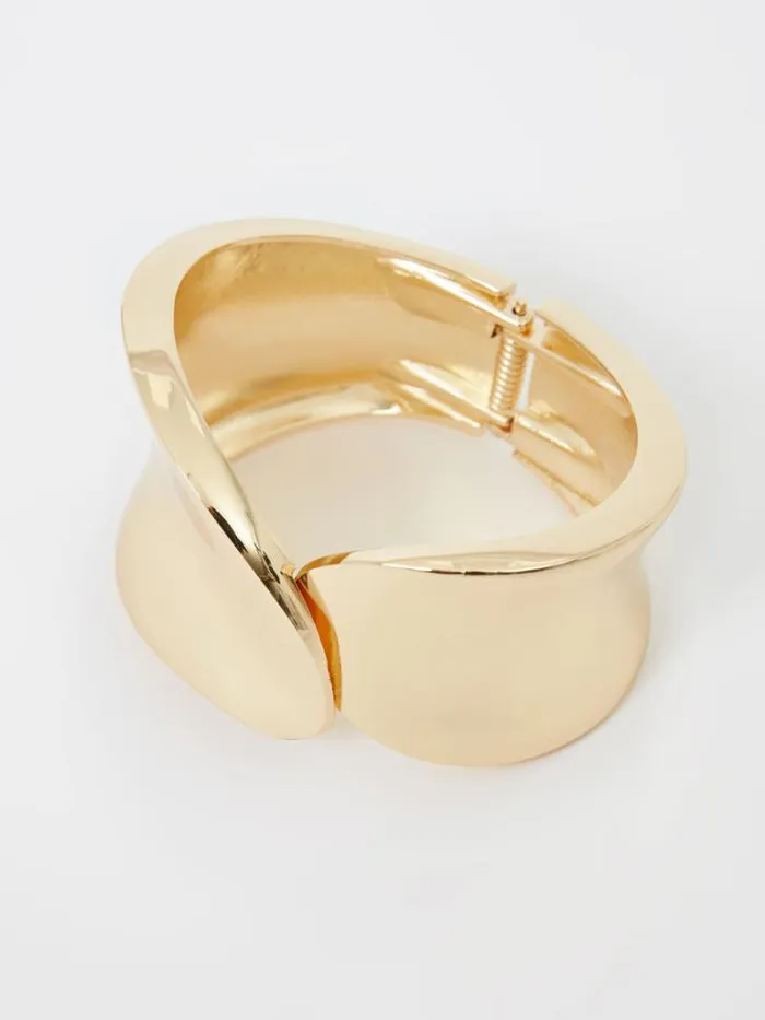 Woman French Connection Jewellery Curved Wide Cuff Gold
