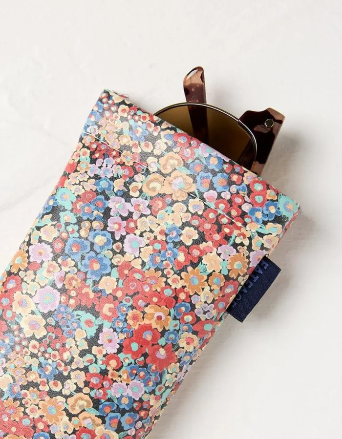 Women Sunglasses FatFace Printed Sunglasses Case Multi